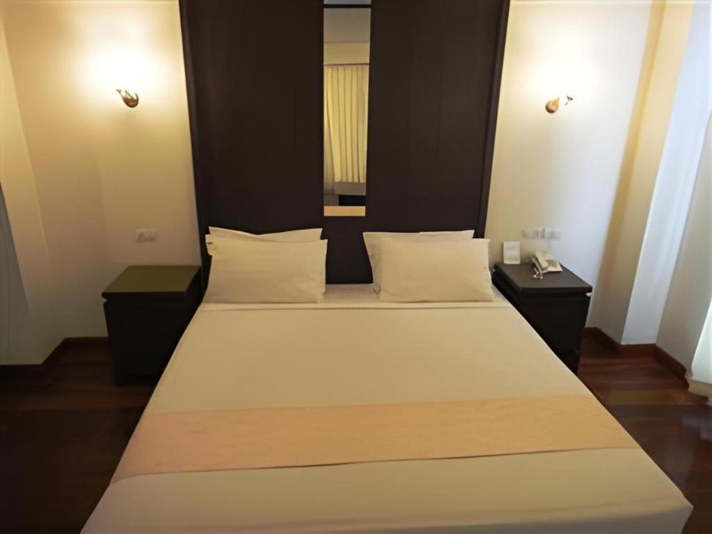 Kasem Garden Hotel Surin Ban Nong Tao Buitenkant foto