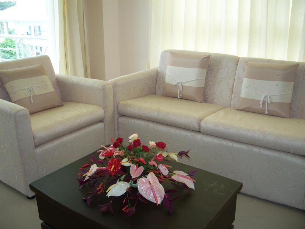 Kasem Garden Hotel Surin Ban Nong Tao Buitenkant foto