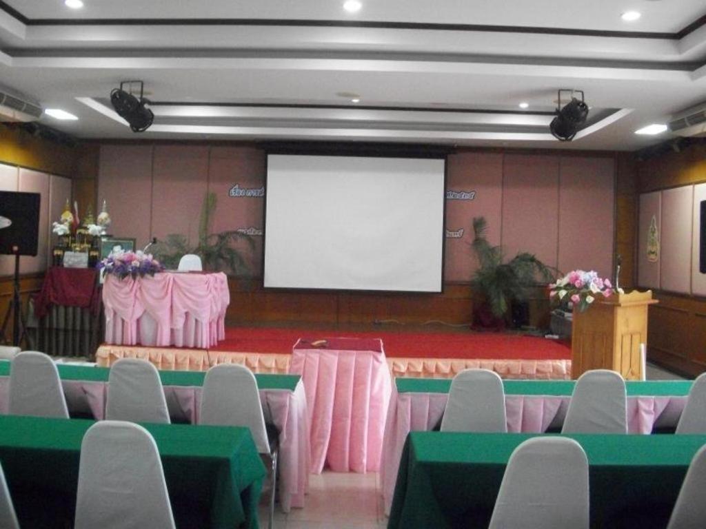 Kasem Garden Hotel Surin Ban Nong Tao Buitenkant foto
