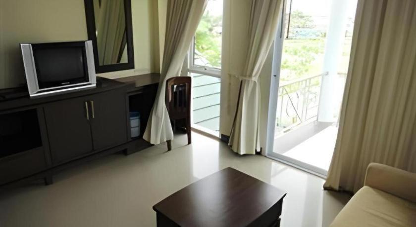 Kasem Garden Hotel Surin Ban Nong Tao Buitenkant foto